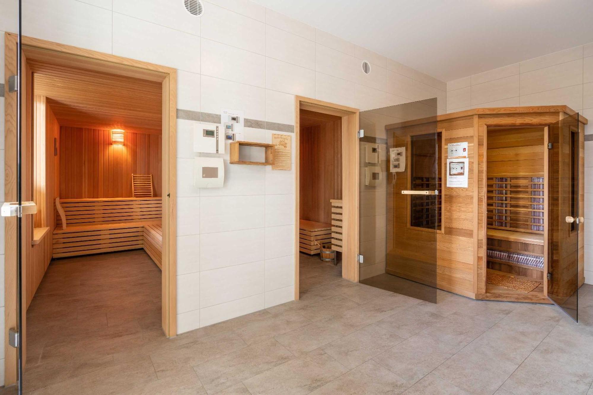 Appartement "Traumzeit" Mit Penthouseflair - Oase Am Haff Garz  Ruang foto